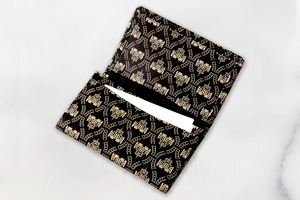 Business card holder